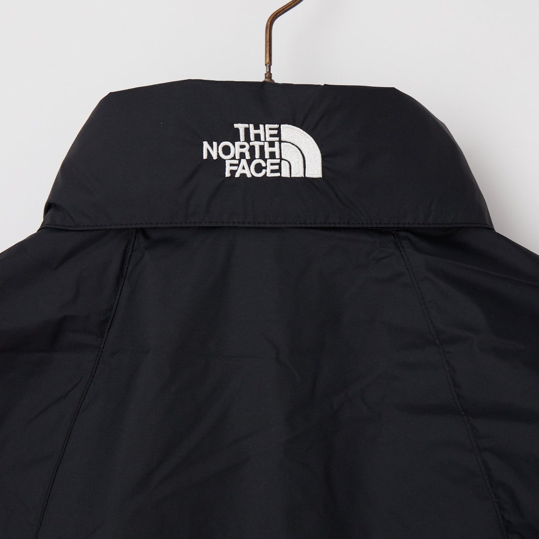 THE NORTH FACE [ザ ノースフェイス] チムニーウインドベスト [NP22652] K