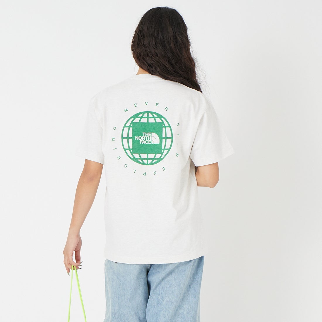 THE NORTH FACE [ザ ノースフェイス] ショートスリーブジオスクエアロゴTシャツ [NT32633] WT &&モデル身長：162cm 着用サイズ：S&&