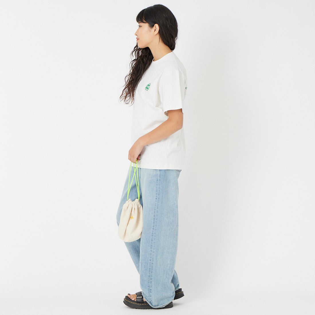 THE NORTH FACE [ザ ノースフェイス] ショートスリーブジオスクエアロゴTシャツ [NT32633] WT &&モデル身長：162cm 着用サイズ：S&&