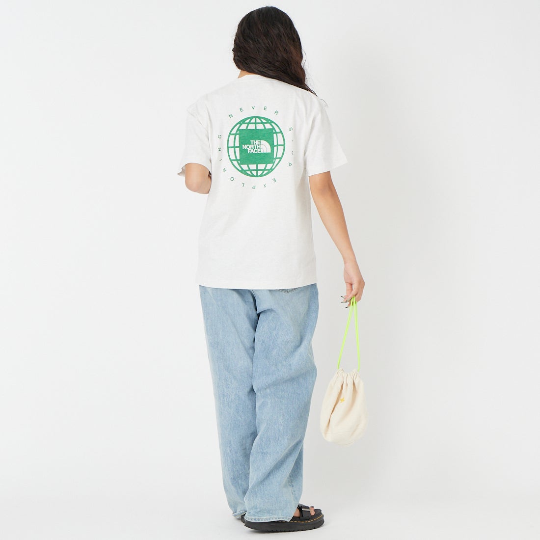 THE NORTH FACE [ザ ノースフェイス] ショートスリーブジオスクエアロゴTシャツ [NT32633] WT &&モデル身長：162cm 着用サイズ：S&&