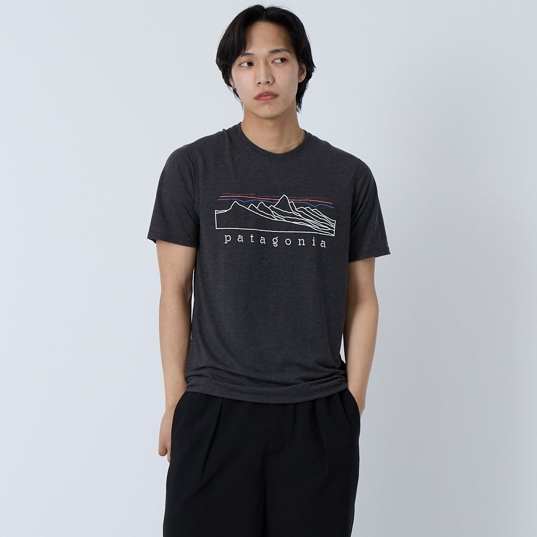 patagonia [パタゴニア] メンズ キャプリーン クールトレイルシャツ(ストラタピークス) [23721] INBK &&モデル身長：179cm 着用サイズ：S&&