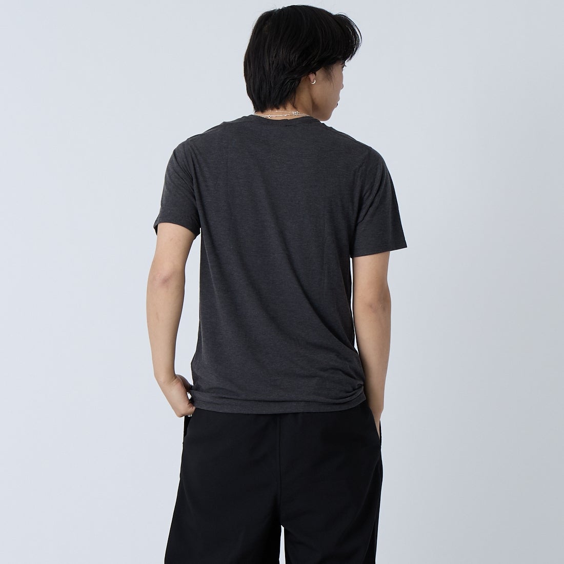 patagonia [パタゴニア] メンズ キャプリーン クールトレイルシャツ(ストラタピークス) [23721] INBK &&モデル身長：179cm 着用サイズ：S&&