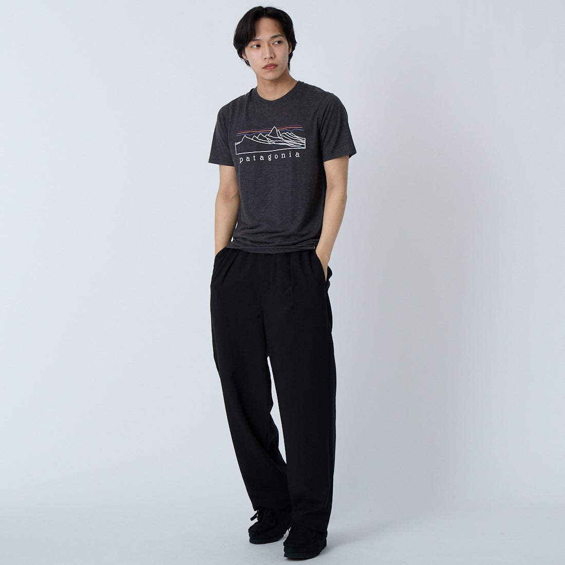 patagonia [パタゴニア] メンズ キャプリーン クールトレイルシャツ(ストラタピークス) [23721] INBK &&モデル身長：179cm 着用サイズ：S&&