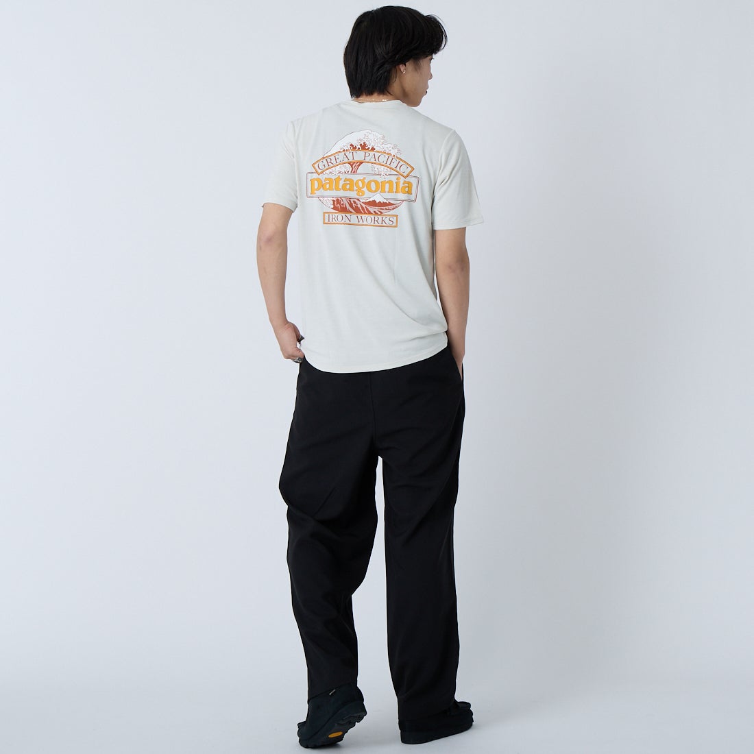 patagonia [パタゴニア] メンズ キャプリーン クールデイリーシャツ(グレート・ウェーブス) [45456] DYWH &&モデル身長：179cm 着用サイズ：S&&