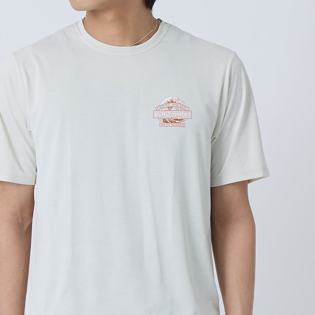 patagonia [パタゴニア] メンズ キャプリーン クールデイリーシャツ(グレート・ウェーブス) [45456] DYWH &&モデル身長：179cm 着用サイズ：S&&