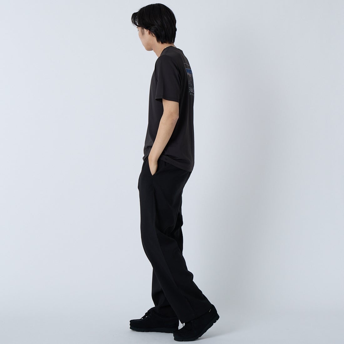 patagonia [パタゴニア] メンズ キャプリーン クールデイリーシャツ(73 スカイライン) [45478] BLK &&モデル身長：179cm 着用サイズ：M&&