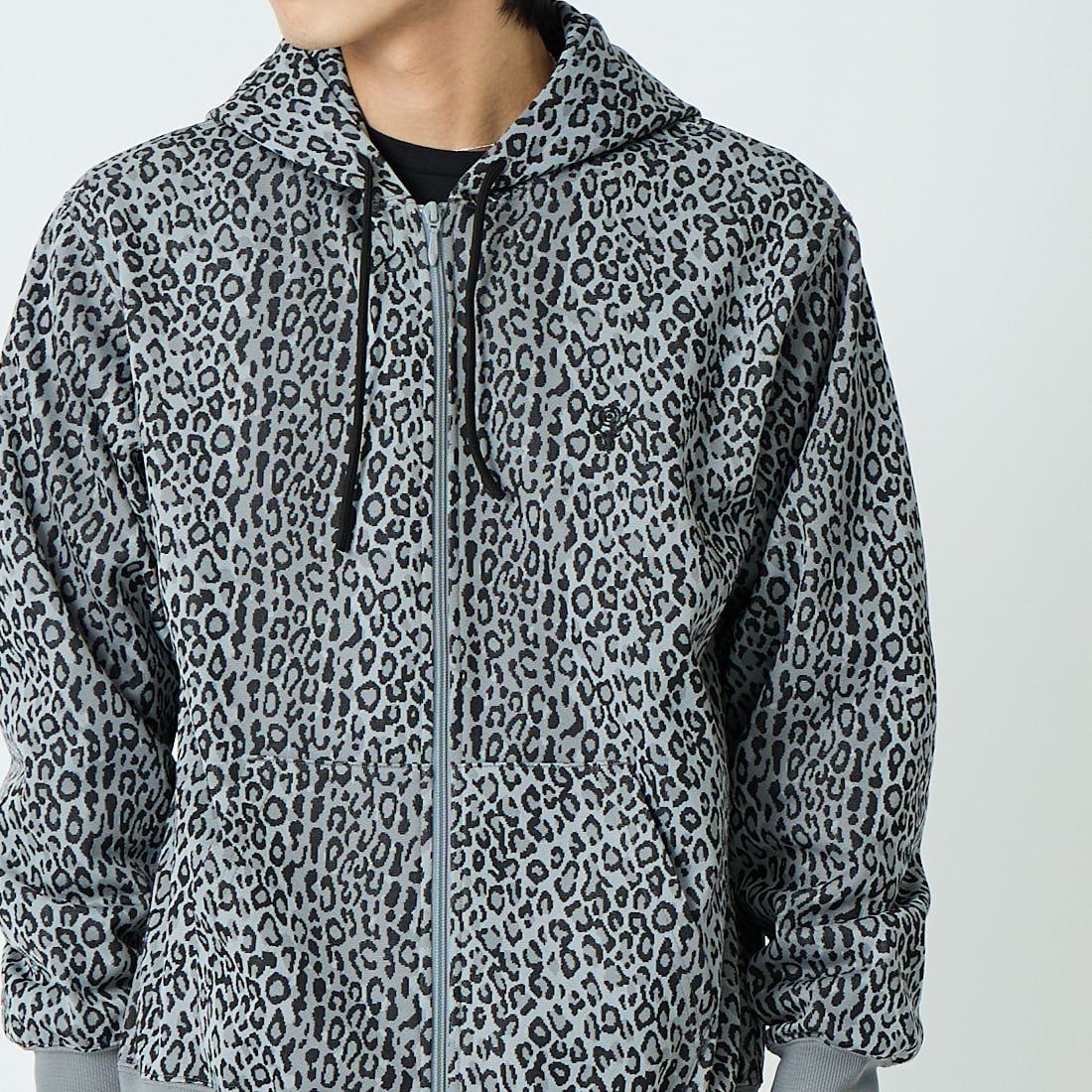 South2West8 [サウスツーウエストエイト] トレーナーフーディ [SX709] B GREY &&モデル身長：179cm 着用サイズ：M&&