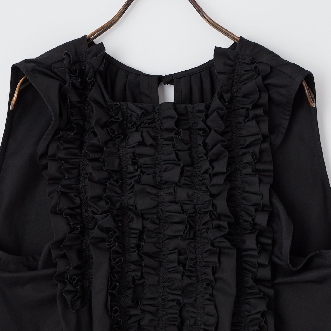 RhodolirioN [ロドリリオン] スリーブレスフリルシャツ [SW1016] B BLACK