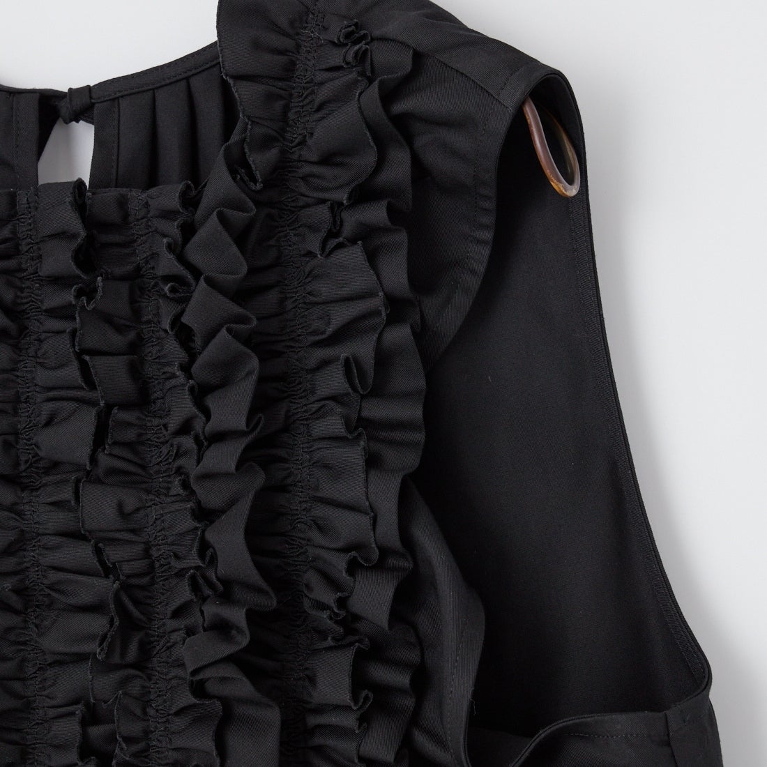 RhodolirioN [ロドリリオン] スリーブレスフリルシャツ [SW1016] B BLACK