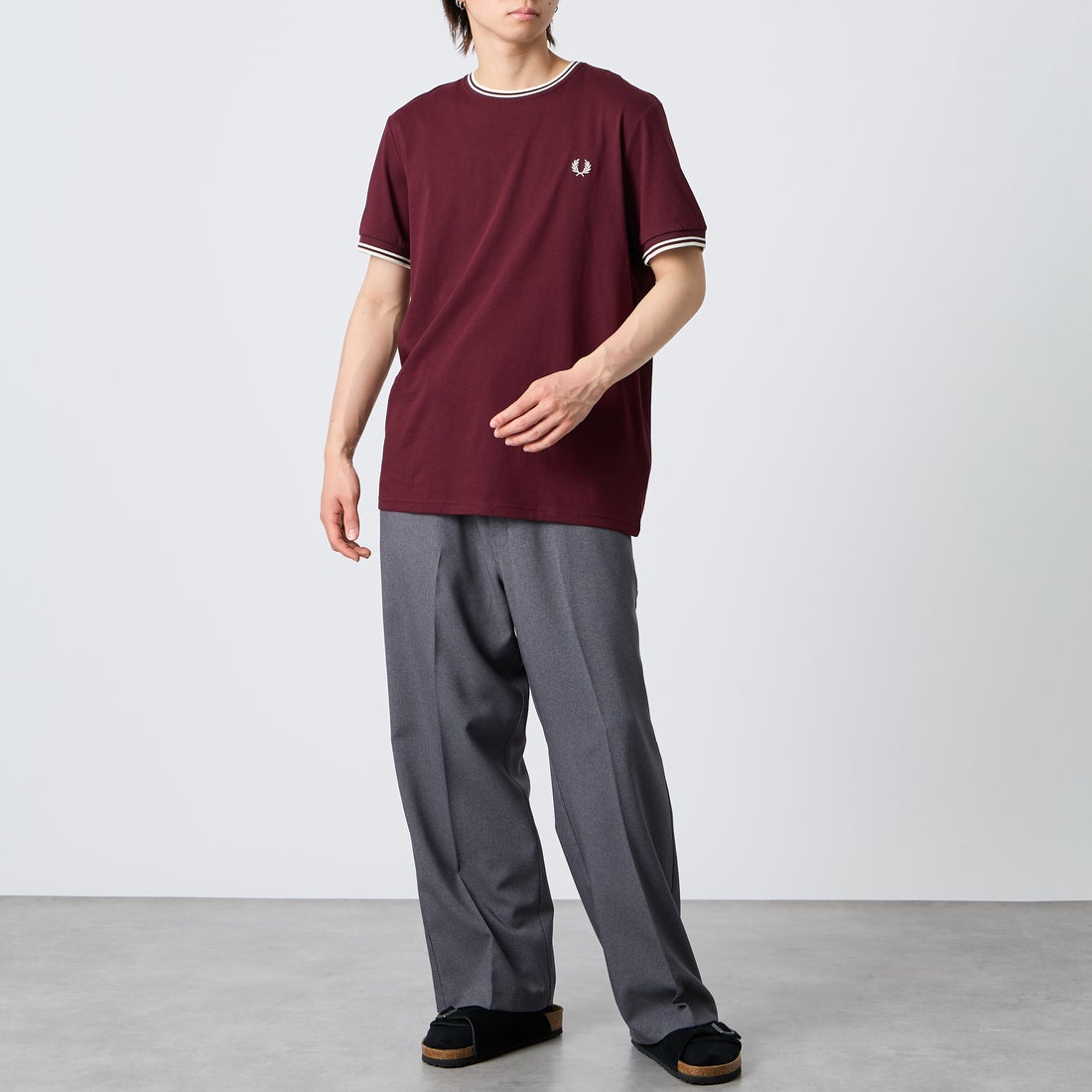 FRED PERRY [フレッドペリー] ツインティップ ショートスリーブTシャツ [M1588V] 64A OXBLOO &&モデル身長：177cm 着用サイズ：L&&