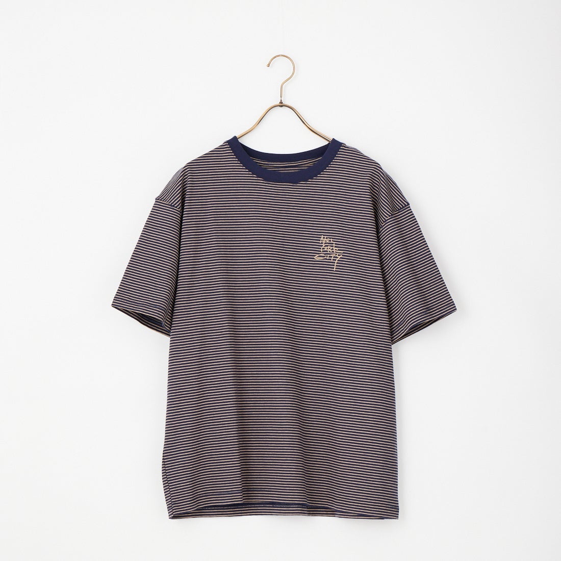 MANHATTAN PORTAGE [マンハッタンポーテージ] 別注 ランダム手描き風刺繍 バックプリントTシャツ [26SSMP-IN83-JF] NVY BORDER