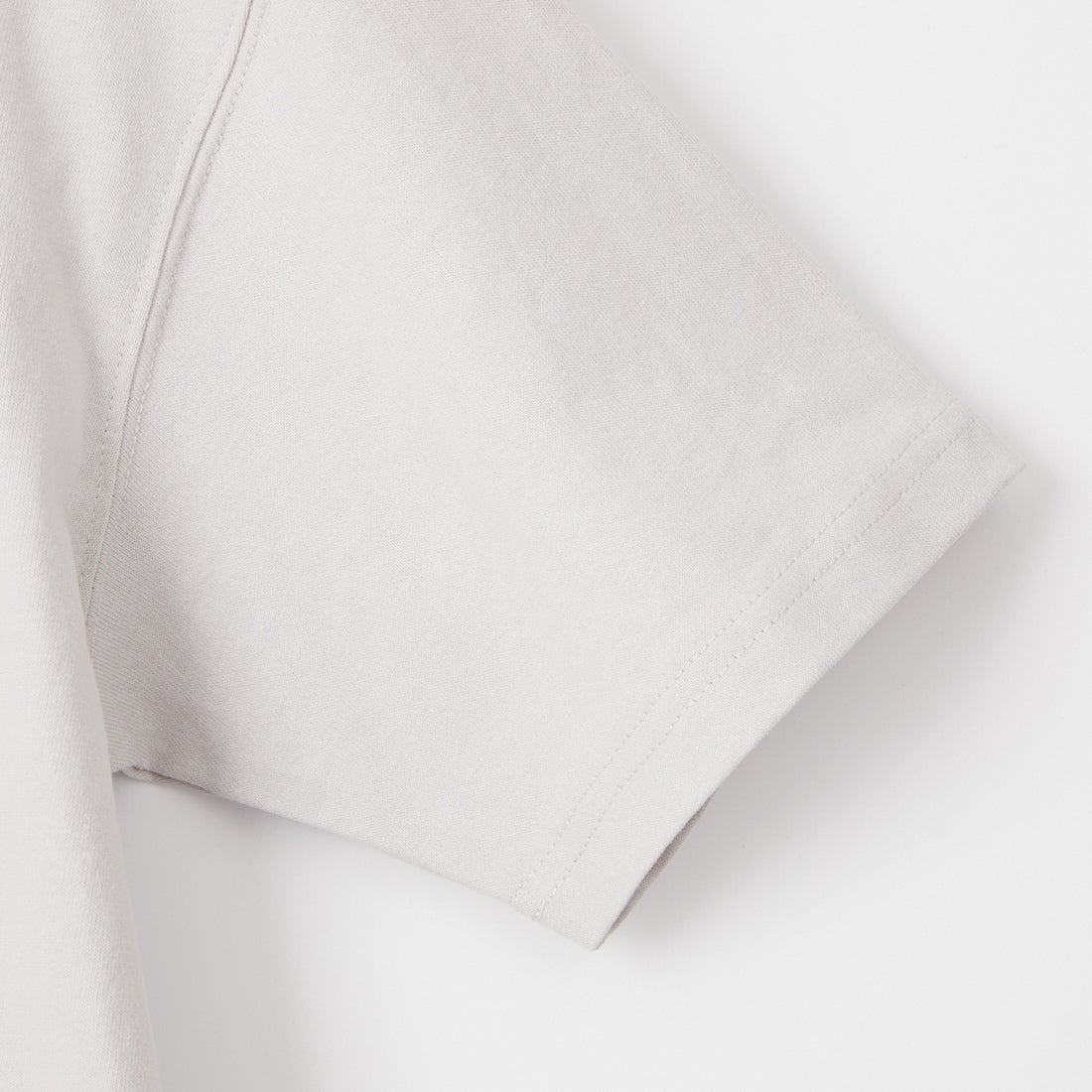 MANHATTAN PORTAGE [マンハッタンポーテージ] 別注 バックフォトプリントTシャツ [26SSMP-IN81-JF] L.GRAY