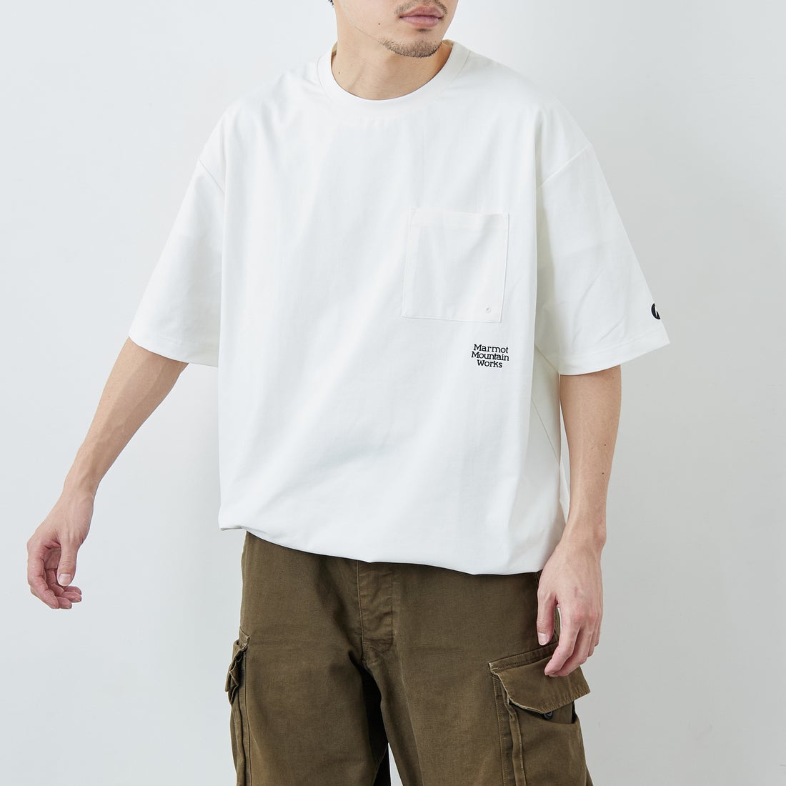 WHITE&&モデル身長：168cm 着用サイズ：L&&