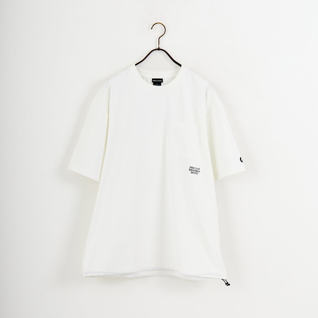 Marmot [マーモット] 別注 ドローコード付き ポケットロゴTシャツ [MTSS26MST338IN-JF] WHITE