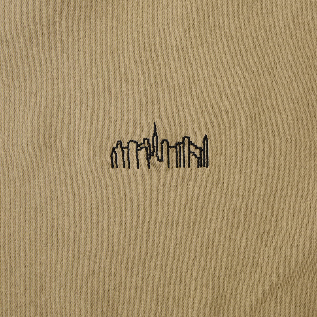 MANHATTAN PORTAGE [マンハッタンポーテージ] 別注 アーチプリントTシャツ [26SSMP-IN85-JF] BEIGE