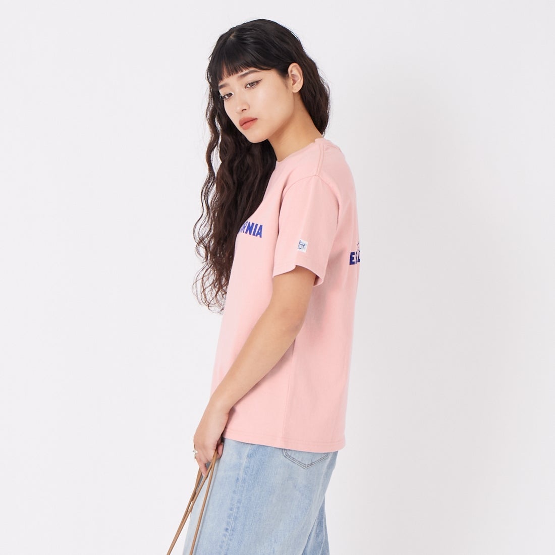 The Endless Summer [エンドレスサマー] SAME OLD ショートスリーブTシャツ [FH-26574319] 15 PINK &&モデル身長：162cm 着用サイズ：S&&