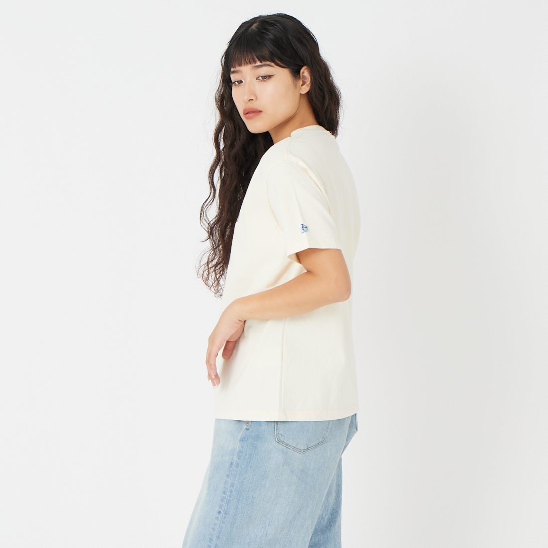 The Endless Summer [エンドレスサマー] NO WORRIES ショートスリーブTシャツ [FH-26574331] 05 IVORY &&モデル身長：162cm 着用サイズ：S&&