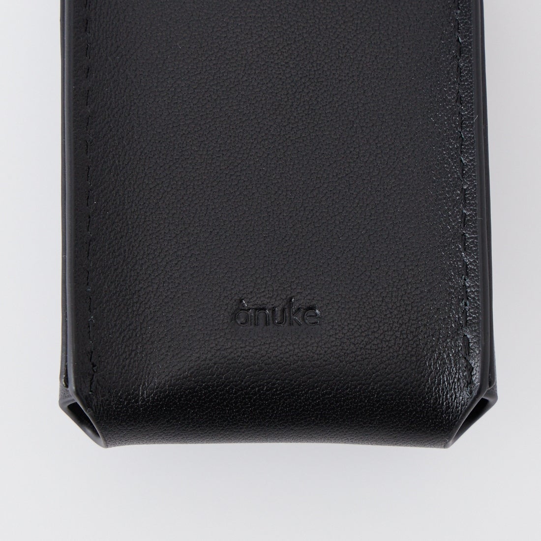 anuke [アンヌーク] 2WAYマルチケース [62611017] BLK