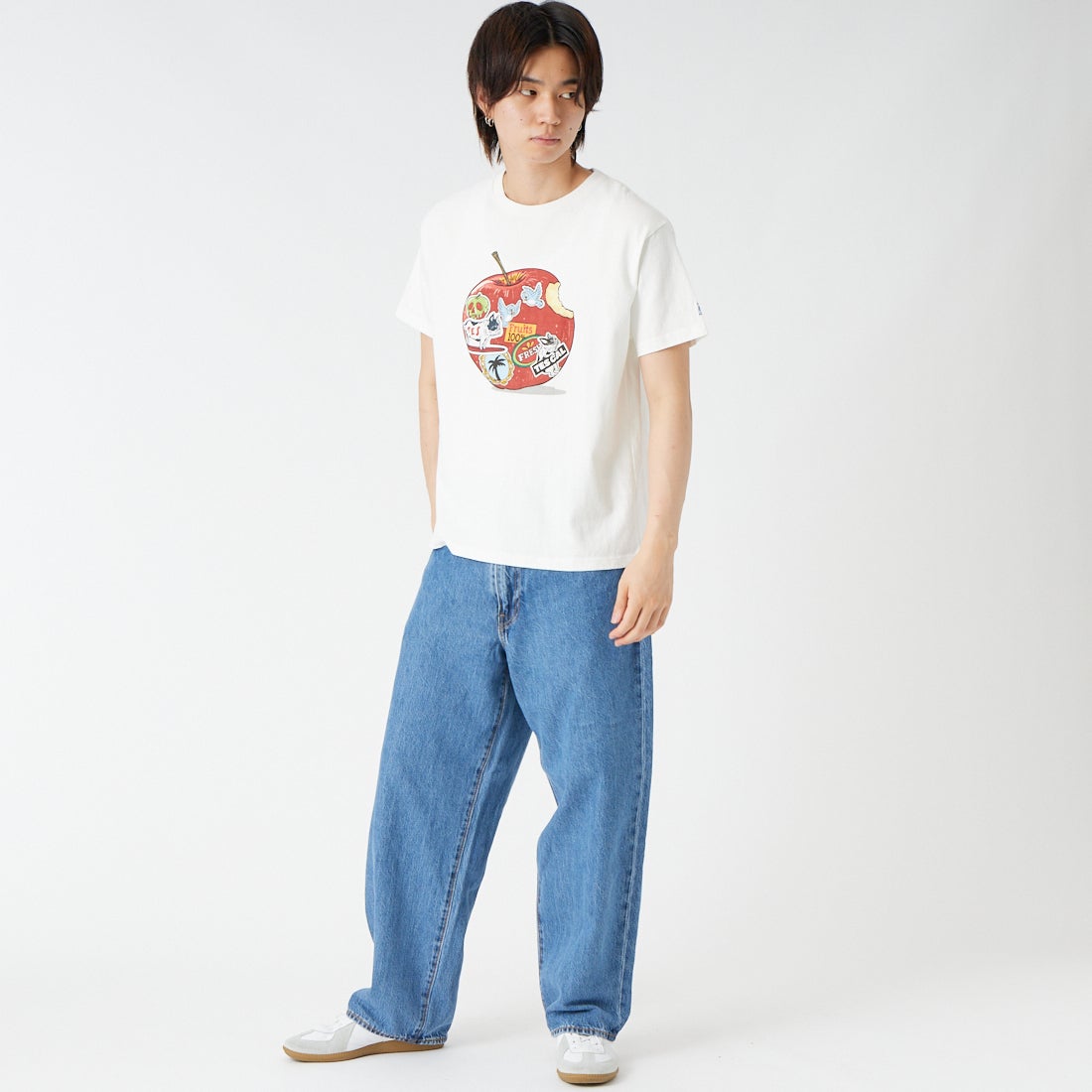 The Endless Summer [エンドレスサマー] SEVENS BUHI ショートスリーブTシャツ [FH-26574321] 07 WHITE &&モデル身長：177cm 着用サイズ：M&&
