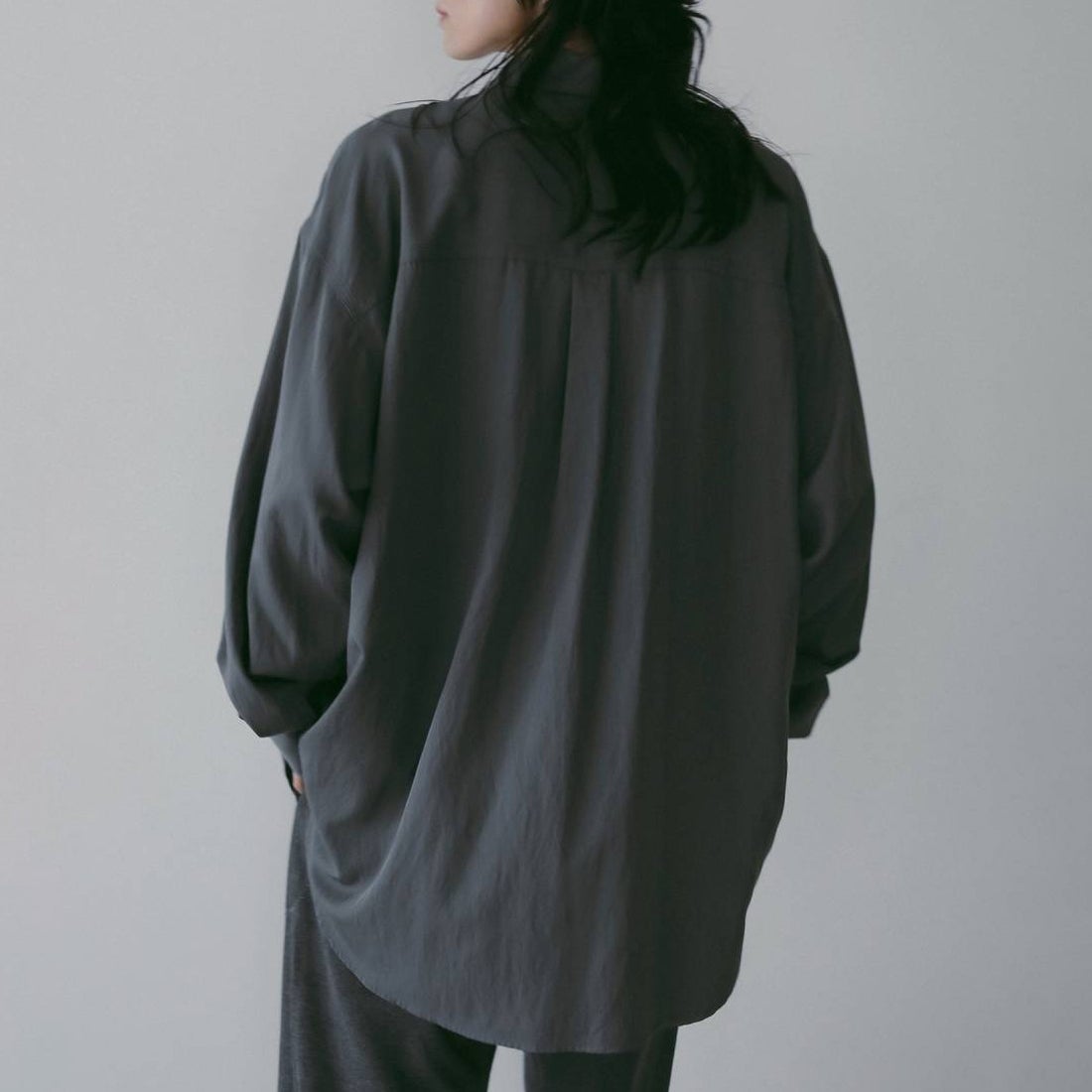 anuke [アンヌーク] ステッチオーバーシャツ [62610417] C/GRY