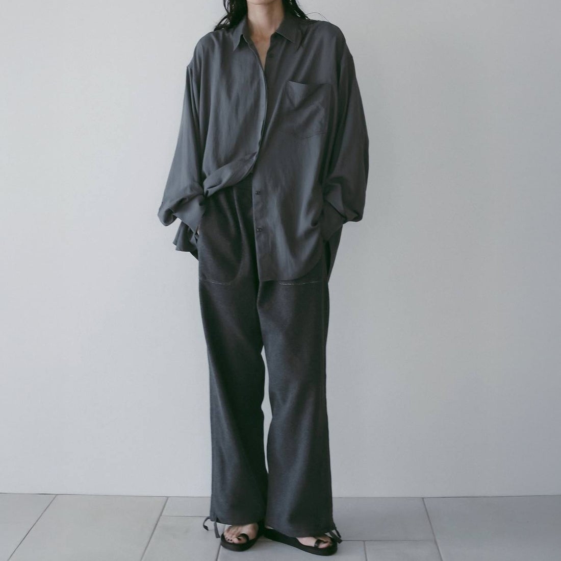 anuke [アンヌーク] ステッチオーバーシャツ [62610417] C/GRY