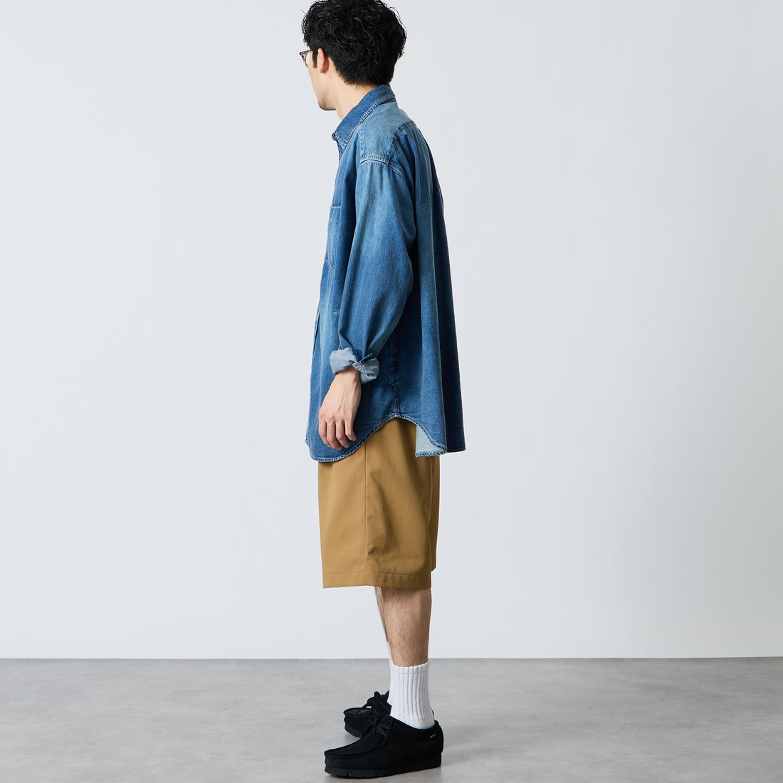 PENNEYS [ぺニーズ] 別注 デニムビッグシャツ [PN26S001-JF] BLUE USED &&モデル身長：168cm 着用サイズ：M&&