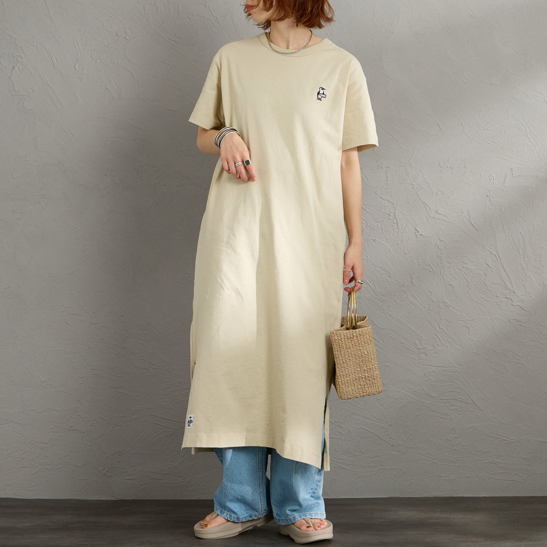 CHUMS [チャムス] ブービーロゴワンピース [CH18-1383] G057 GREIG &&モデル身長：158cm 着用サイズ：WM&&