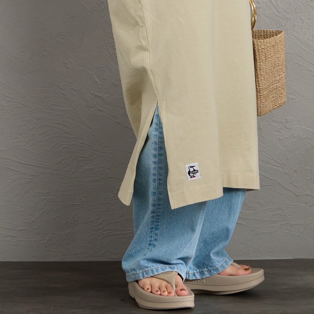 CHUMS [チャムス] ブービーロゴワンピース [CH18-1383] G057 GREIG &&モデル身長：158cm 着用サイズ：WM&&