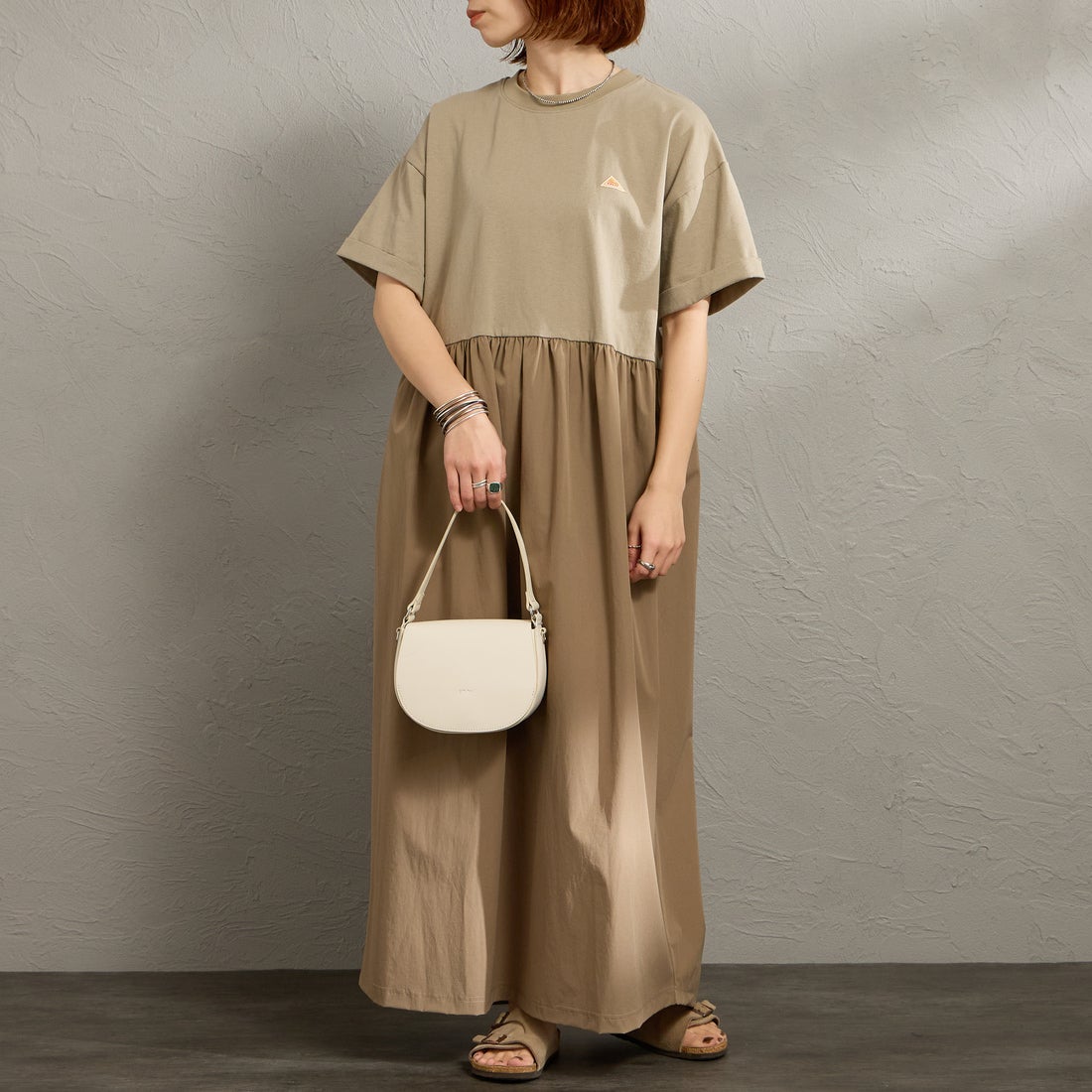 KELTY [ケルティ] 別注 異素材切替 ウエストギャザーワンピース [KE262W30IN02-JF] ﾍﾞｰｼﾞｭ &&モデル身長：158cm 着用サイズ：F&&