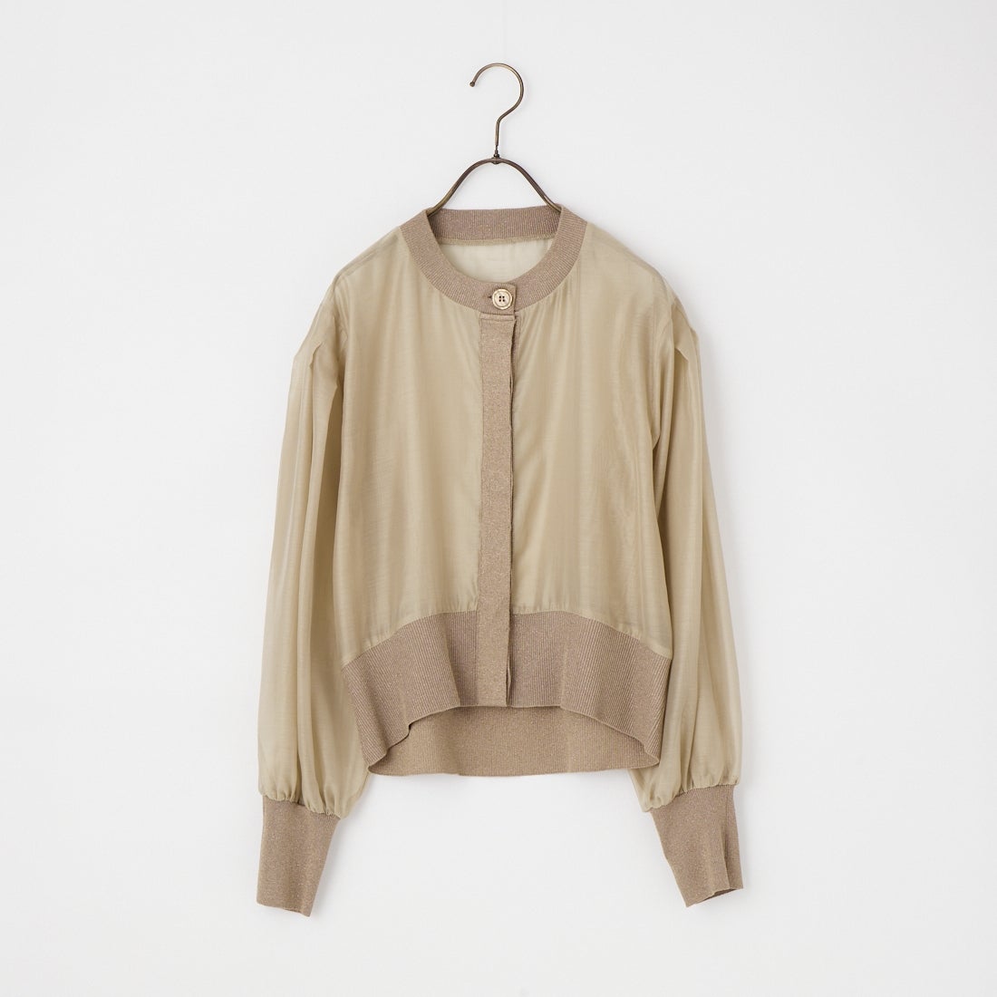 033 ﾍﾞｰｼﾞｭ