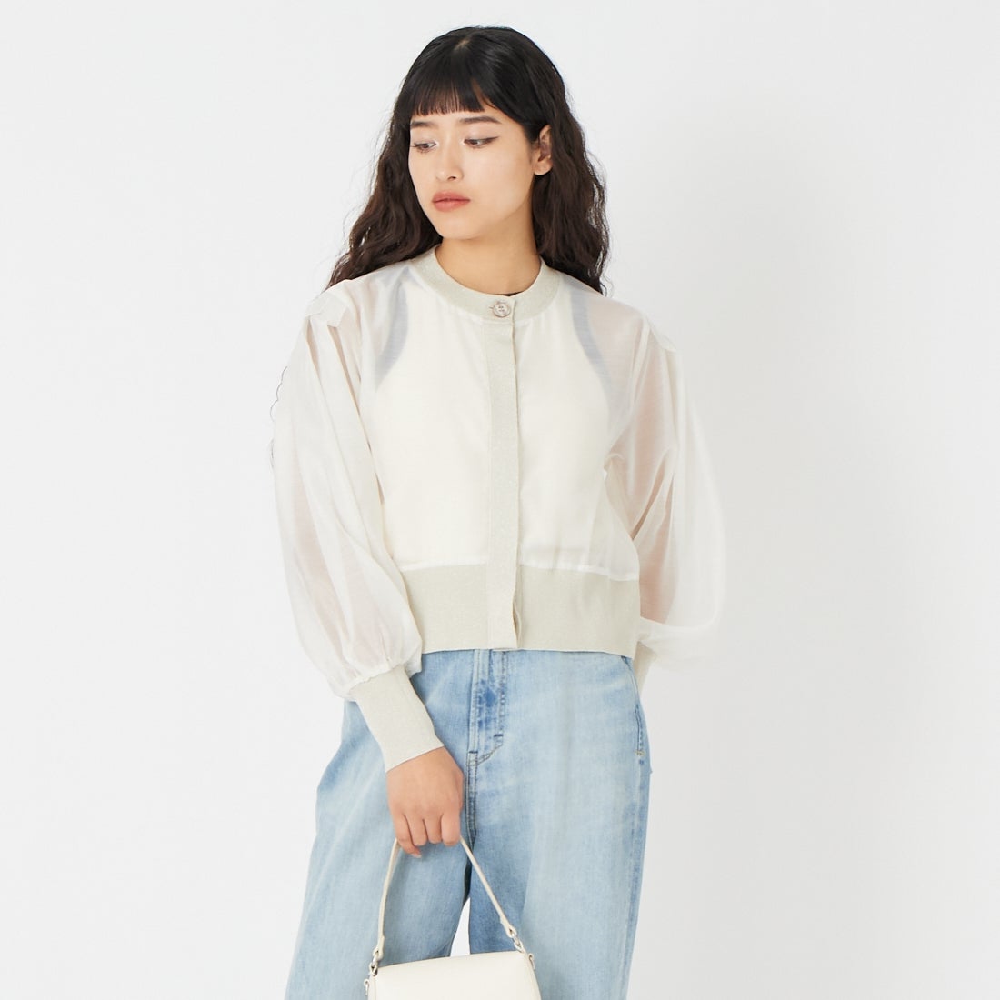 DIGNITE COLLIER [ディニテコリエ] シアー切替カーディガン [80267113] 031 ｵﾌﾎﾜｲﾄ &&モデル身長：162cm 着用サイズ：F&&