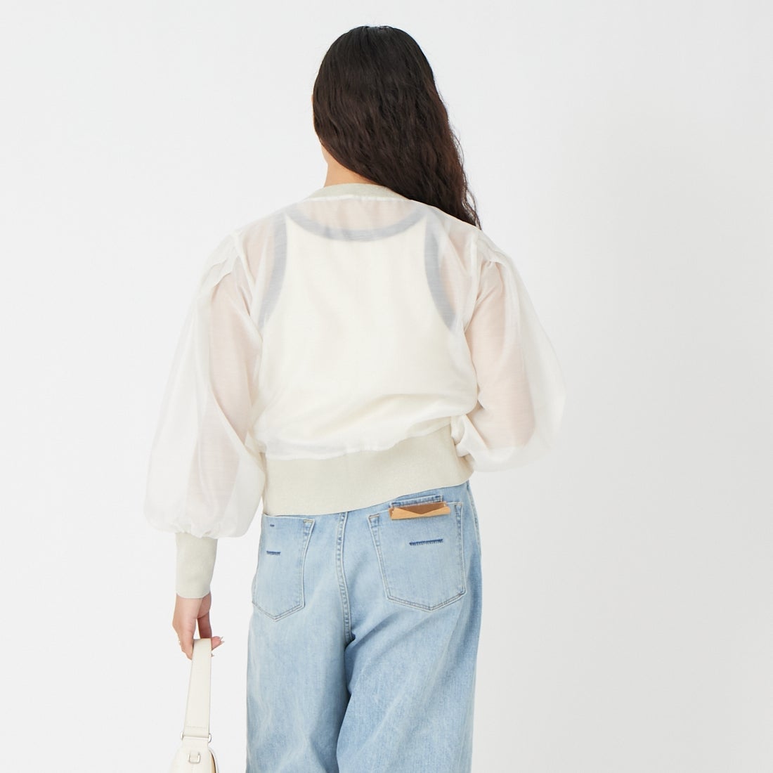 DIGNITE COLLIER [ディニテコリエ] シアー切替カーディガン [80267113] 031 ｵﾌﾎﾜｲﾄ &&モデル身長：162cm 着用サイズ：F&&