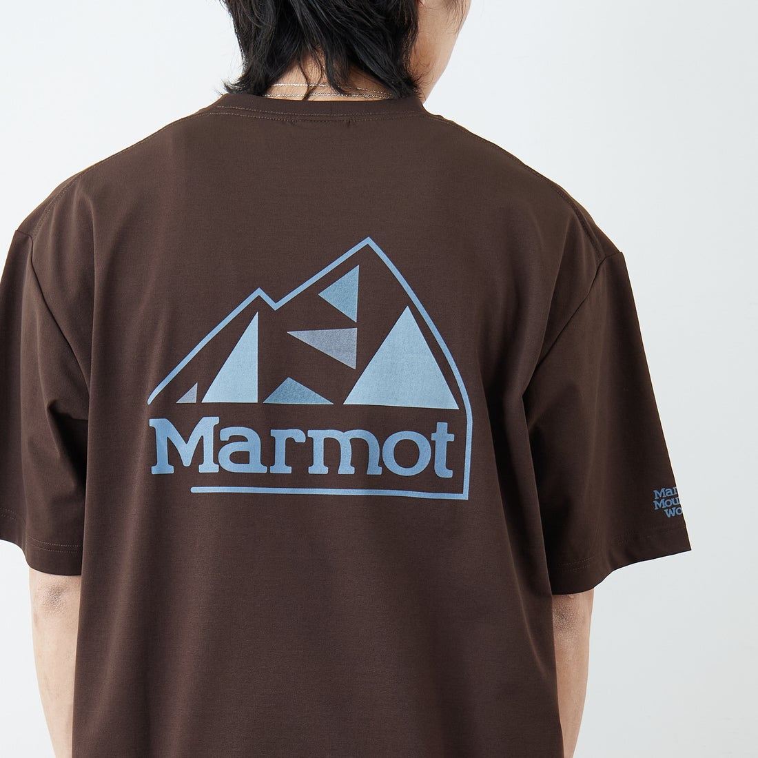 Marmot [マーモット] 別注 ドローコード付き マウンテンロゴ バックプリントTシャツ [MTSS26MST337IN-JF] D.BROWN