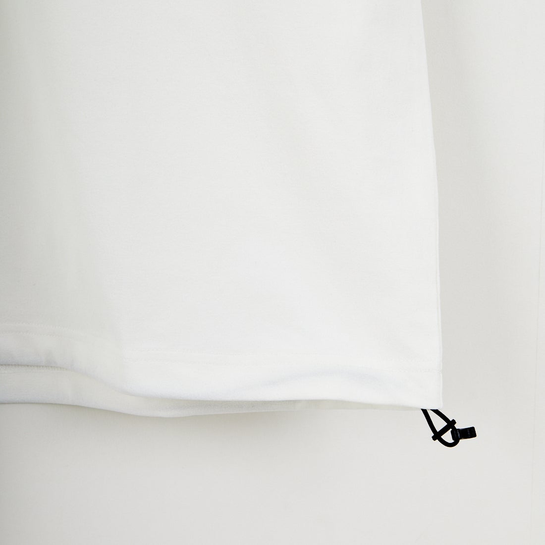 Marmot [マーモット] 別注 ドローコード付き ポケットロゴTシャツ [MTSS26MST338IN-JF] WHITE