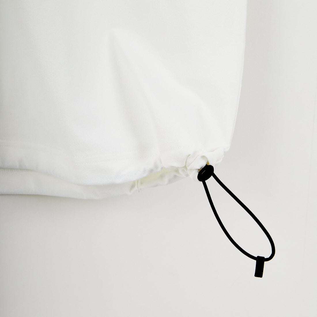 Marmot [マーモット] 別注 ドローコード付き ポケットロゴTシャツ [MTSS26MST338IN-JF] WHITE