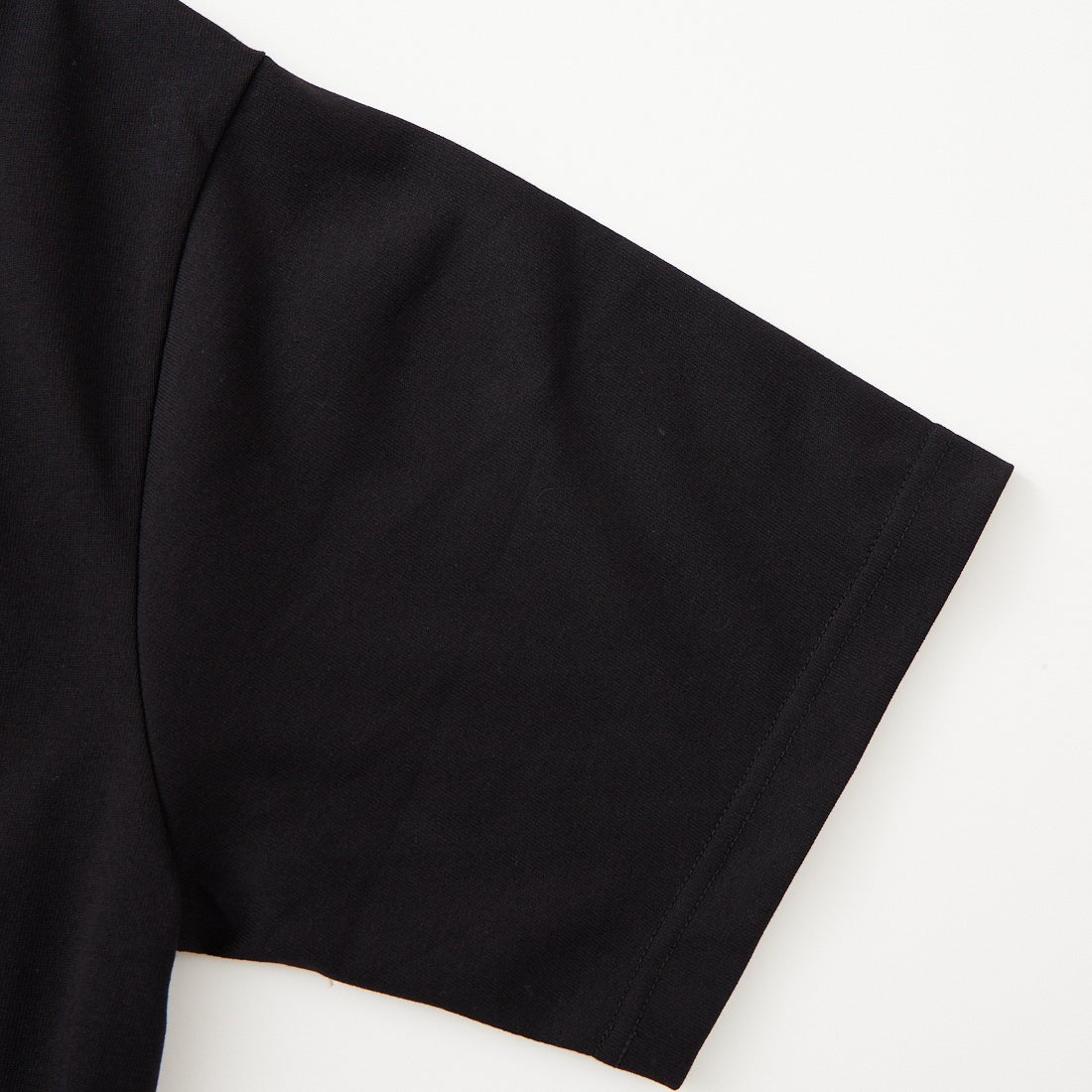 THOUSAND MILE [サウザンド マイル] ワンポイント刺繍ロゴ ショートスリーブTシャツ [TM261TC00120] 09 BLACK