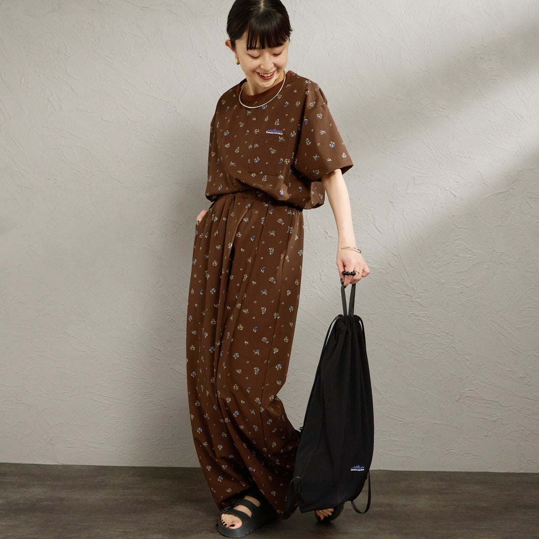 93 FLOWER&&モデル身長：150cm 着用サイズ：F&&