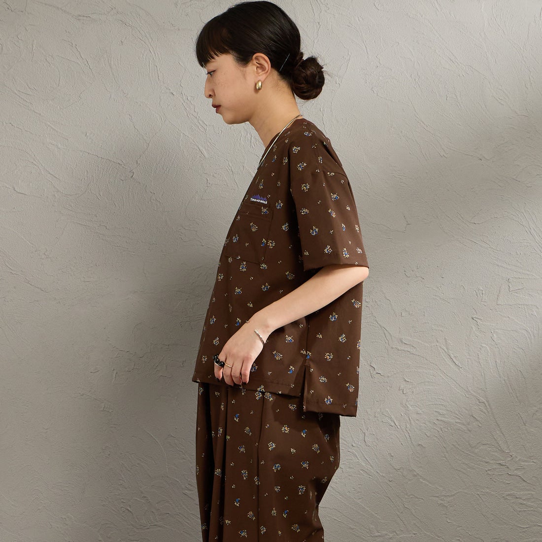 THOUSAND MILE [サウザンド マイル] 別注 花柄 サマーバケーション ラップパンツセットアップ [TM261QP50782-JF] 93 FLOWER &&モデル身長：150cm 着用サイズ：F&&