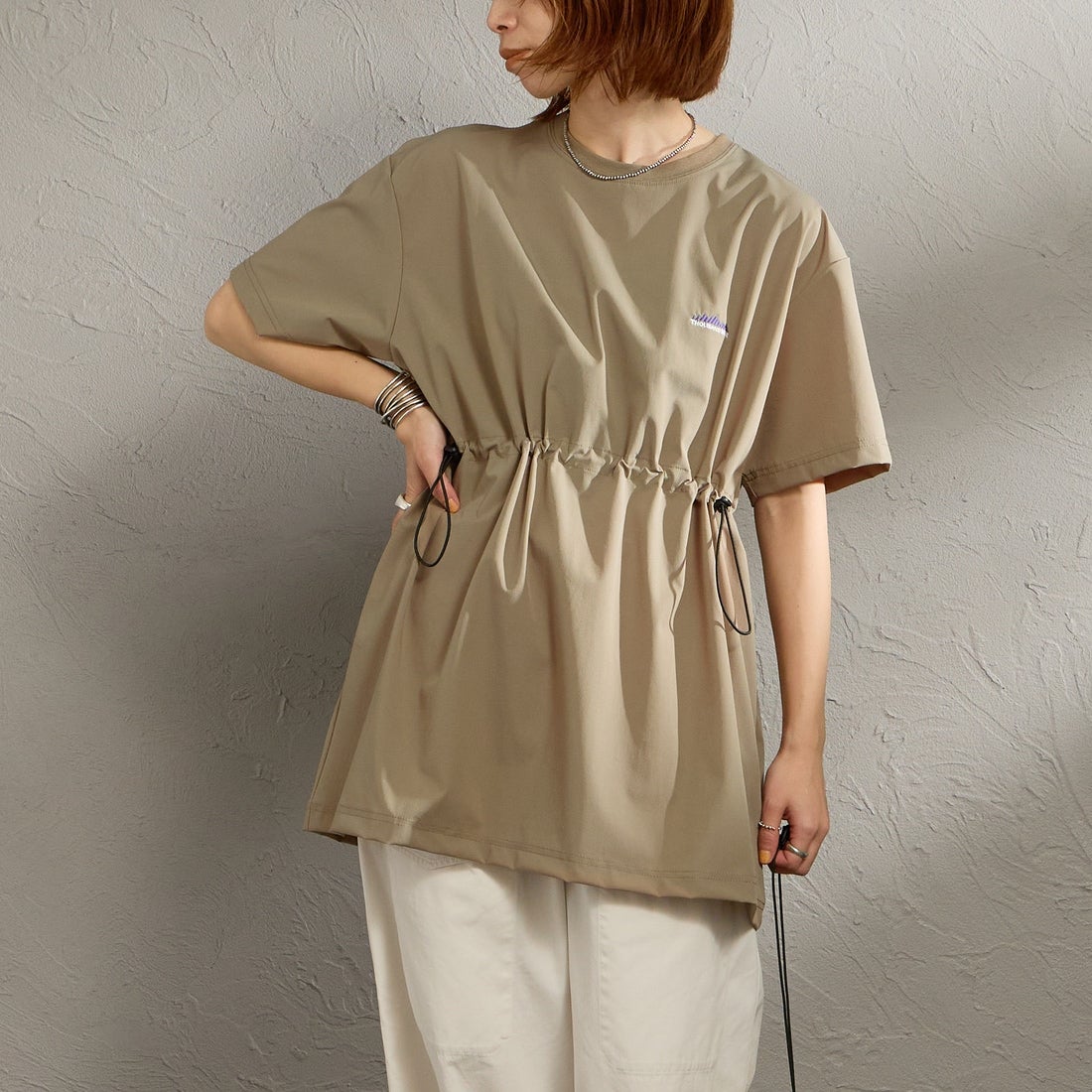 27 KHAKI&&モデル身長：158cm 着用サイズ：F&&