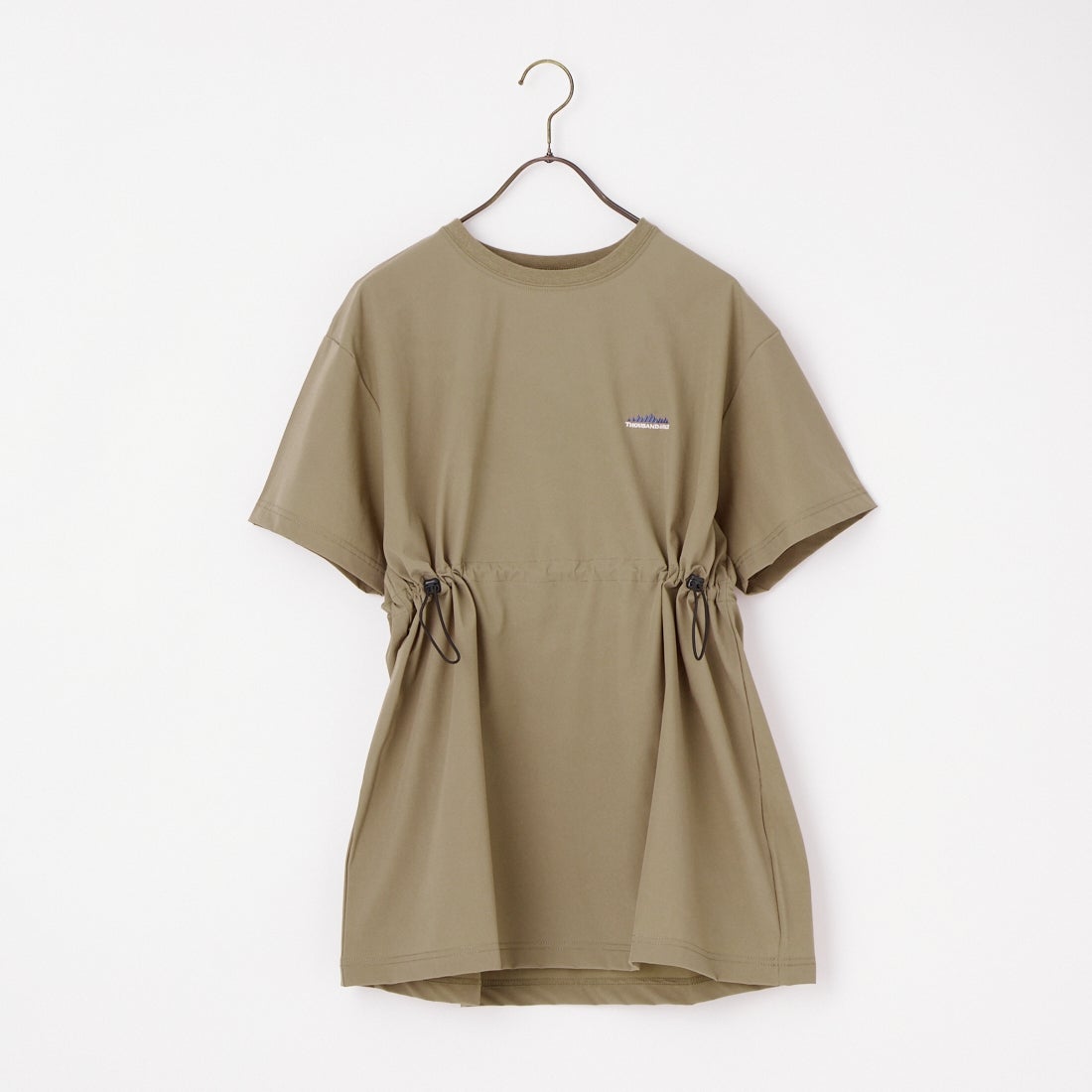 THOUSAND MILE [サウザンド マイル] 別注 ワンポイントロゴ刺繍 ウエストドローコードチュニックTシャツ [TM261NP50792-JF] 27 KHAKI