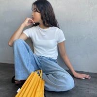 OFF WHITE&&モデル身長：162cm 着用サイズ：S&&