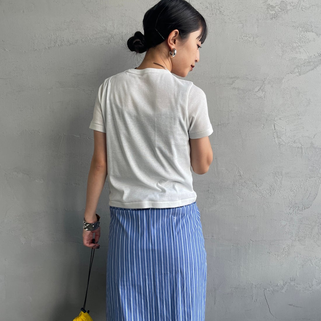 Health knit [ヘルスニット] 別注 ミニロゴ コンパクトTシャツ [HR26S-L312IN-JF] OFF WHITE &&モデル身長：162cm 着用サイズ：S&&