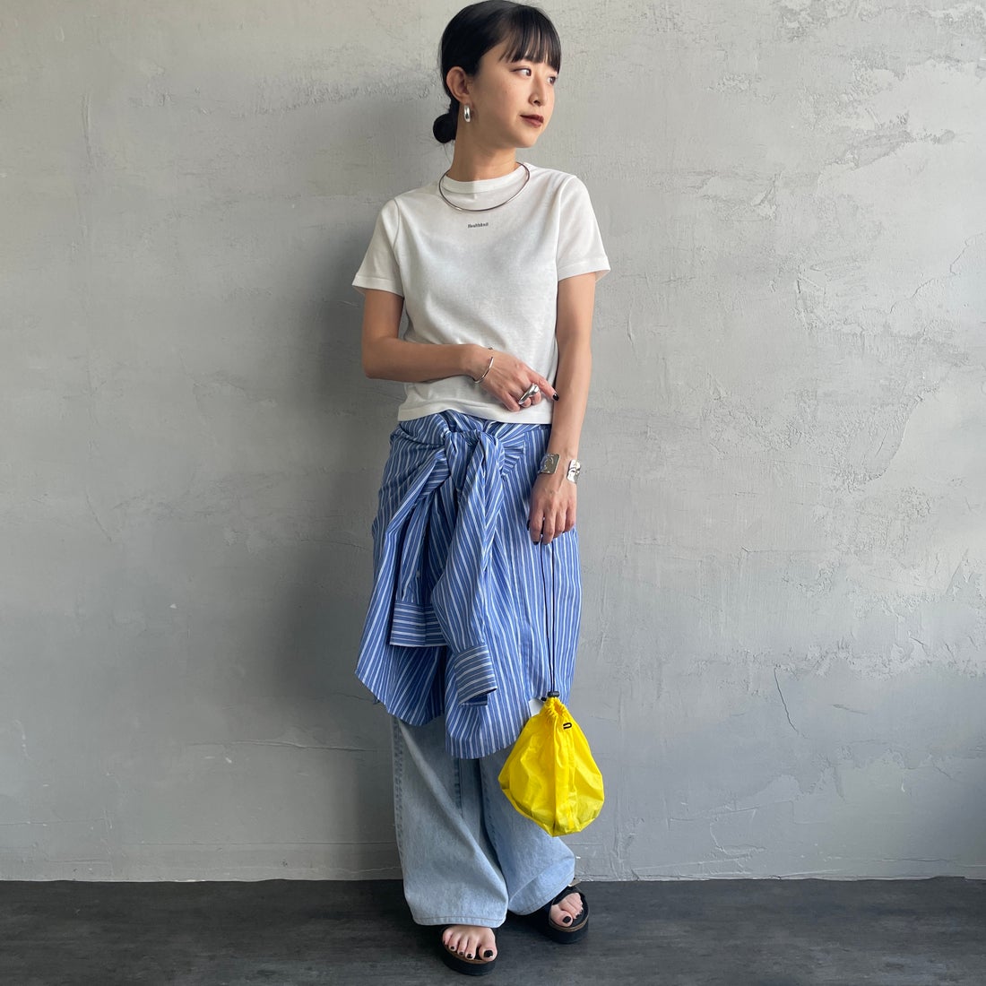 Health knit [ヘルスニット] 別注 ミニロゴ コンパクトTシャツ [HR26S-L312IN-JF] OFF WHITE &&モデル身長：162cm 着用サイズ：S&&