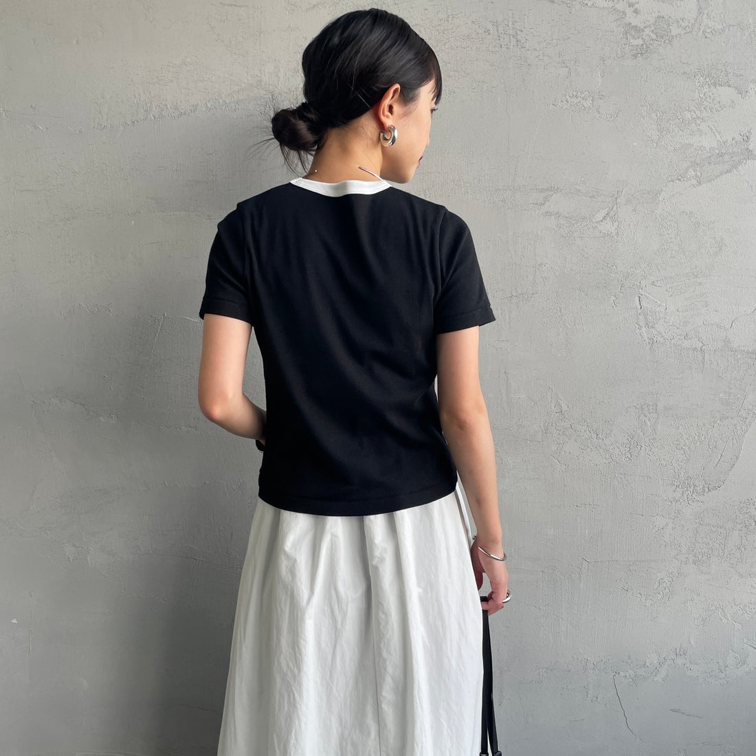 Health knit [ヘルスニット] 別注 ミニロゴ コンパクトTシャツ [HR26S-L312IN-JF] BLACK &&モデル身長：150cm 着用サイズ：S&&