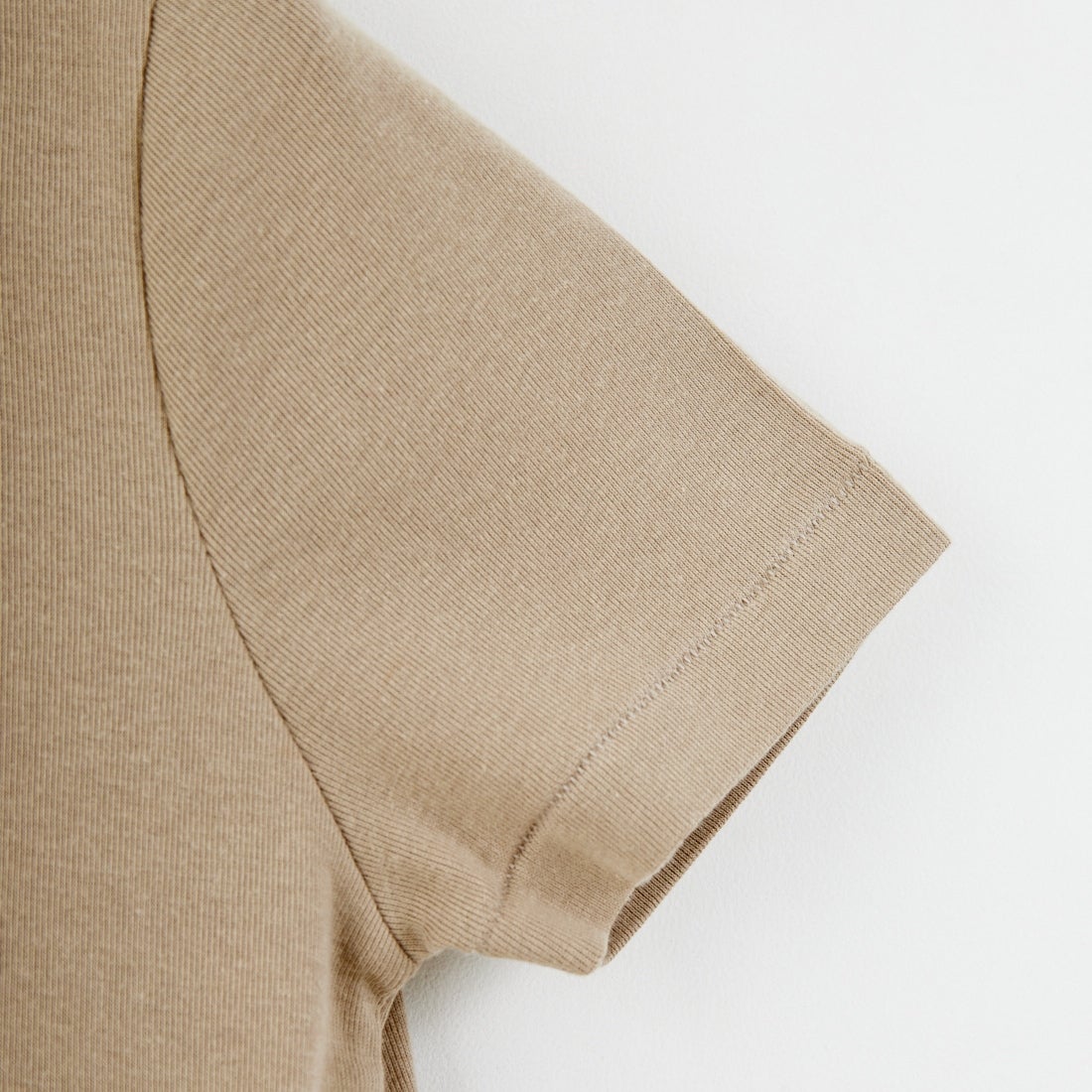 Health knit [ヘルスニット] 別注 ミニロゴ コンパクトTシャツ [HR26S-L312IN-JF] BEIGE