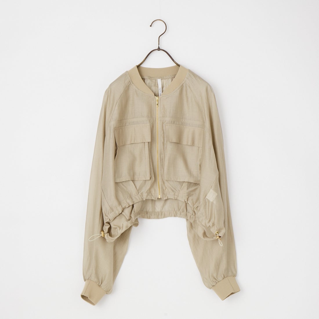 033 ﾍﾞｰｼﾞｭ