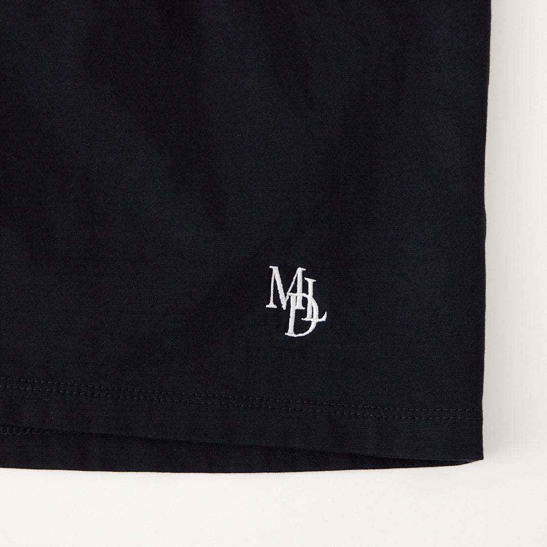 MICA&DEAL [マイカアンドディール] ワンポイント刺繍ロングTシャツ [0126109049] D/NAVY