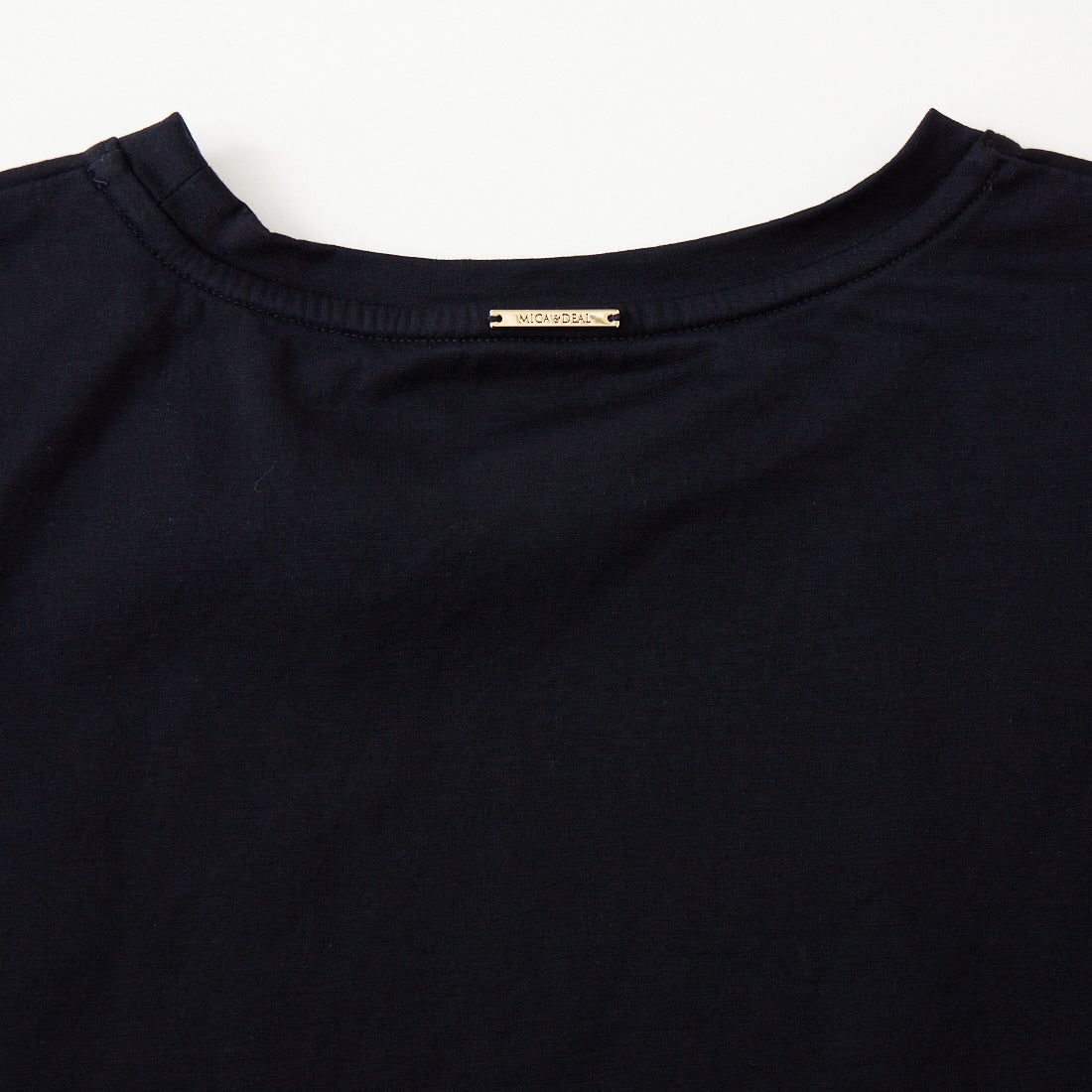 MICA&DEAL [マイカアンドディール] ワンポイント刺繍ロングTシャツ [0126109049] D/NAVY