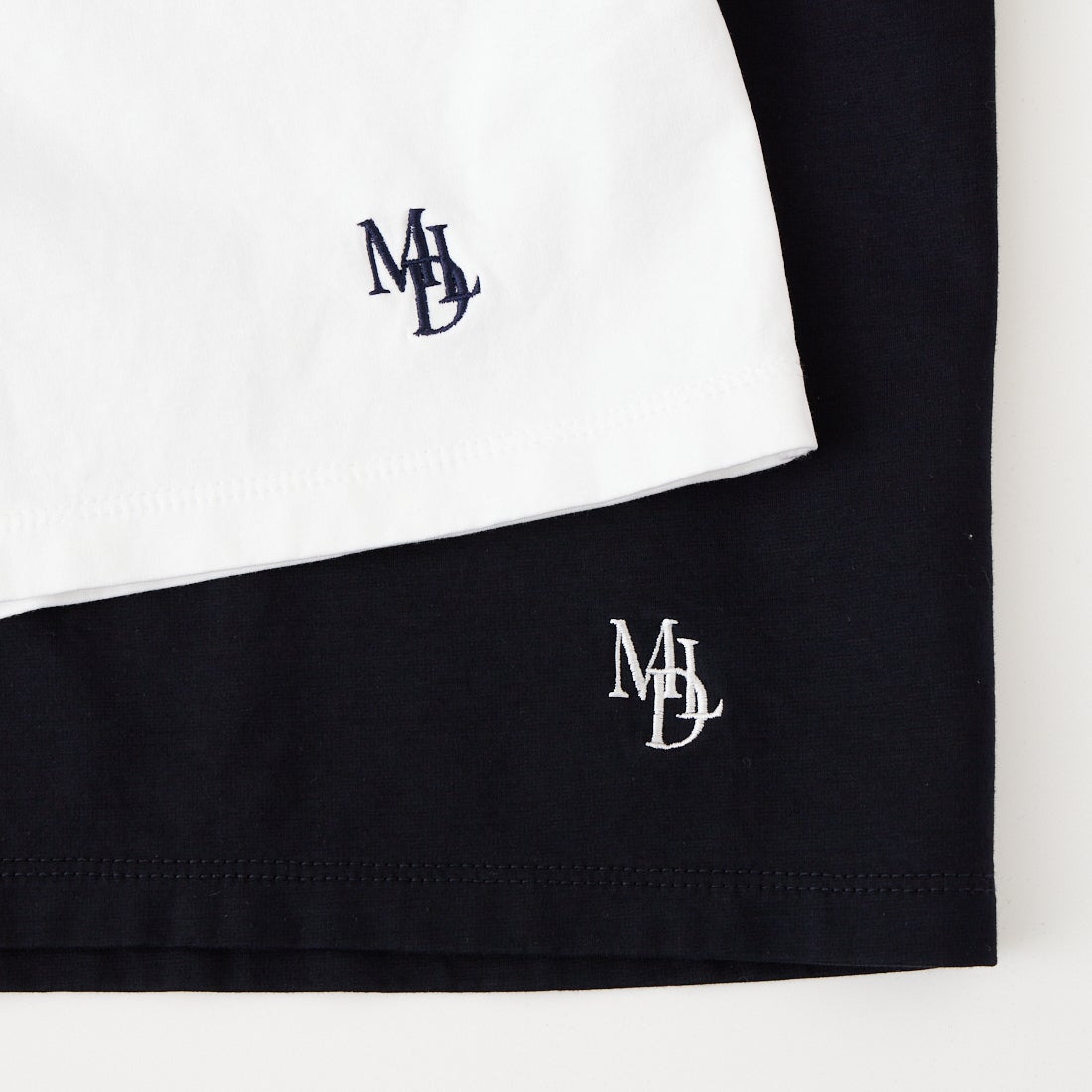 MICA&DEAL [マイカアンドディール] ワンポイント刺繍ロングTシャツ [0126109049]