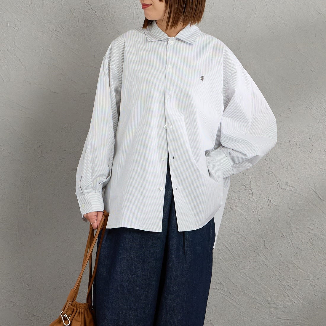 Gymphlex [ジムGymphlex [ジムフレックス] コットンストライプ 長袖チュニックシャツ [GY-B0365PSE] WHT/BLK ST &&モデル身長：159cm 着用サイズ：12&&フレックス] コットンストライプ 長袖チュニックシャツ [GY-B0365PSE] WHT/BLK ST